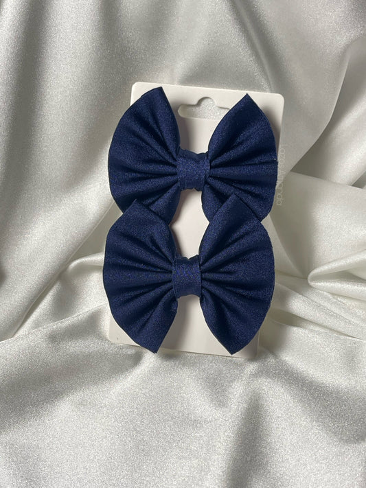 Navy Clips ✨
