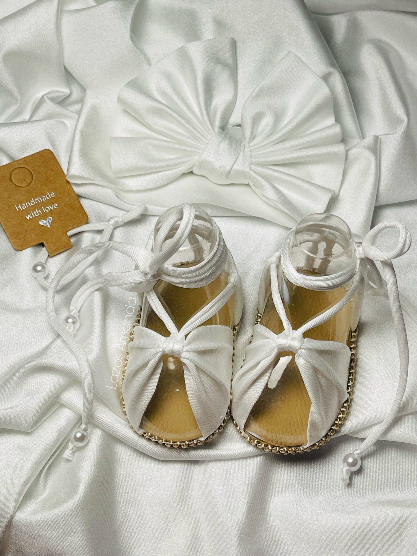 White Flat Sandals🤍