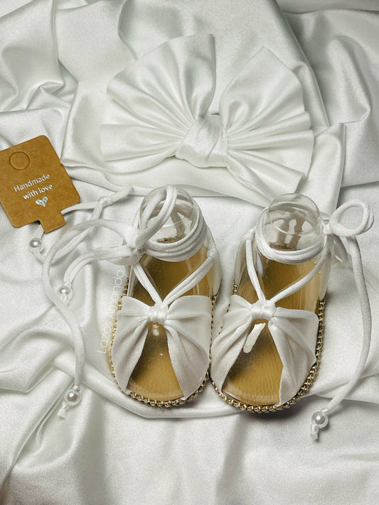 White Flat Sandals🤍